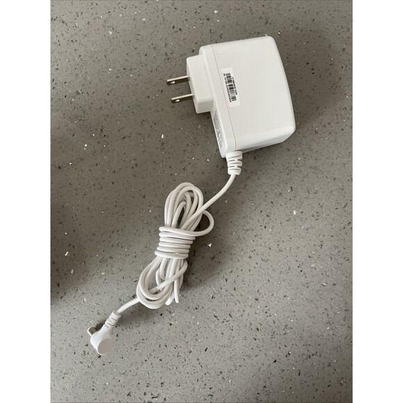 ADT Blue by ADT Smart Home Hub White S40LR1-01 Unit Only and cord UNTESTED - Picture 10 of 11